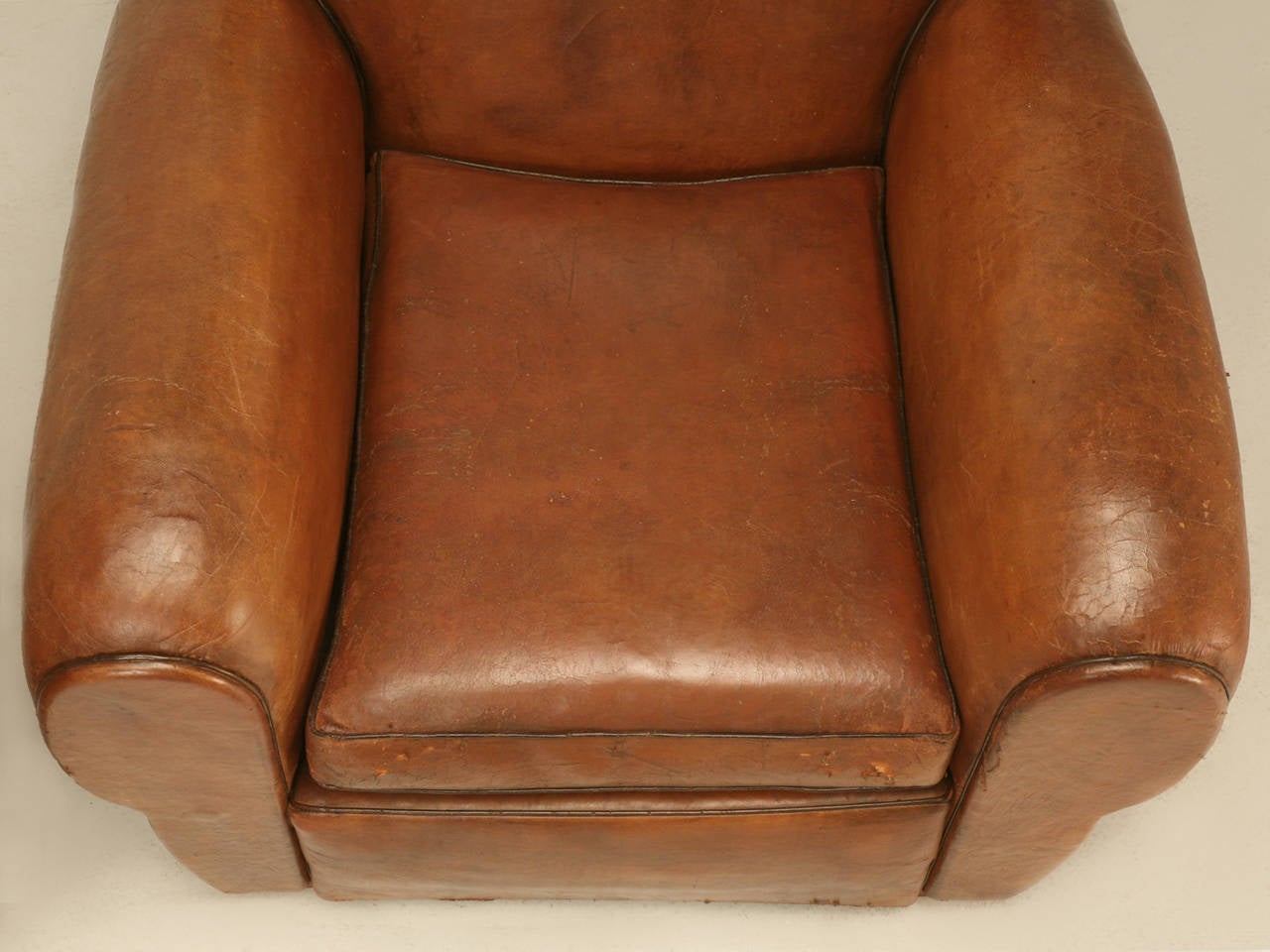 French Art Deco Original Leather Club Chairs, circa 1930s In Good Condition In Chicago, IL