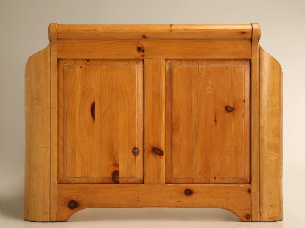 Pair of Vintage Solid Pine Raised Panel Sleigh Beds 2