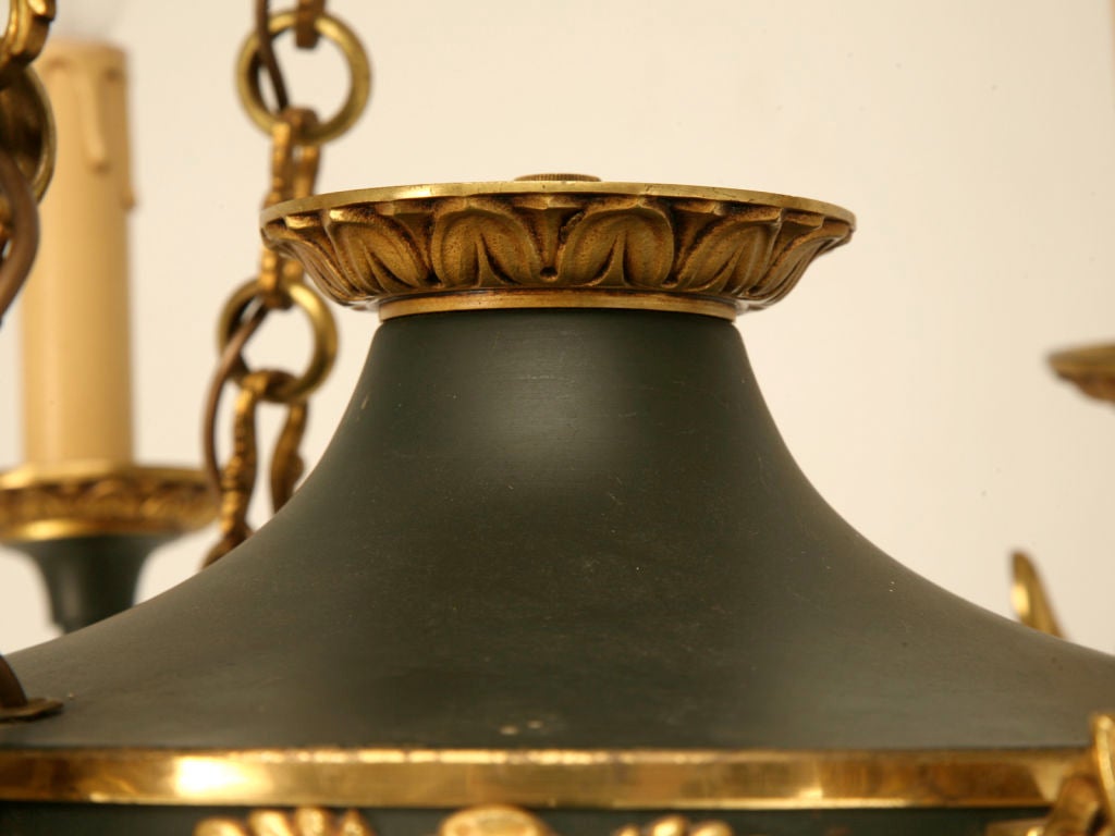 Araña de 6 luces estilo Imperio francés de tole vintage Vaciado en venta