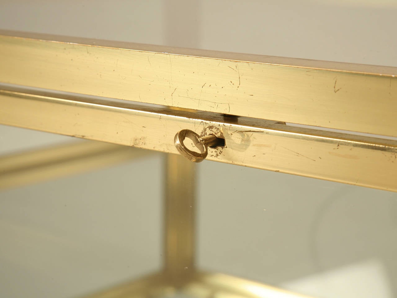 French Brass and Glass Mid-Century Modern Display Coffee Table In Good Condition In Chicago, IL