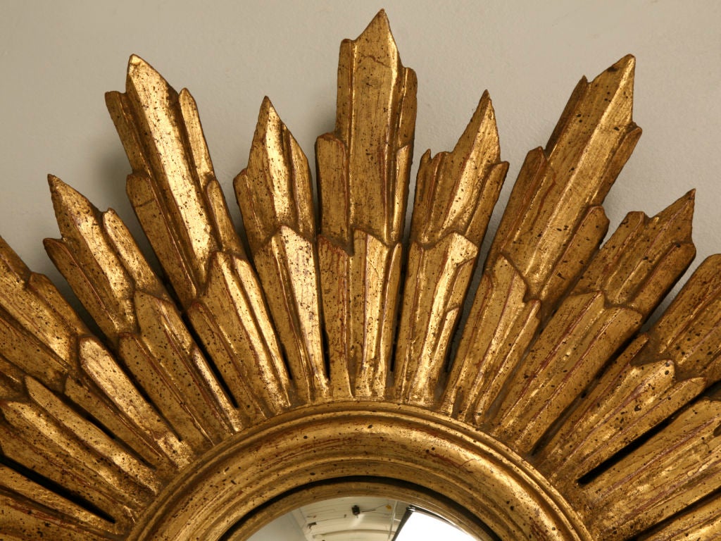 Mid-20th Century c.1940 Italian Carved & Gilded Sunburst Convex Mirror