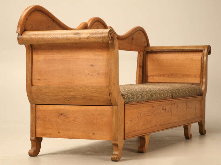 19th C. Danish Pine Sleeping Bench W/Curves in All the Right Places 3