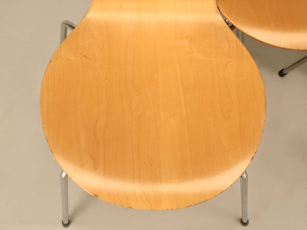 Set of 4 Fritz Hansen Birchwood Chairs by Arne Jacobsen In Good Condition In Chicago, IL