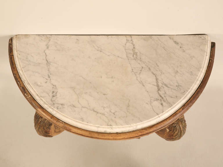 Petite Antique Norwegian Elm Console w/Original Marble & Traces of Paint In Good Condition In Chicago, IL