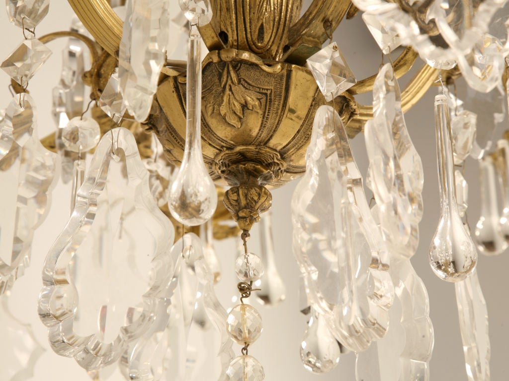 Spectacular Large French Baroque 8 light Cut Crystal Chandeler 5