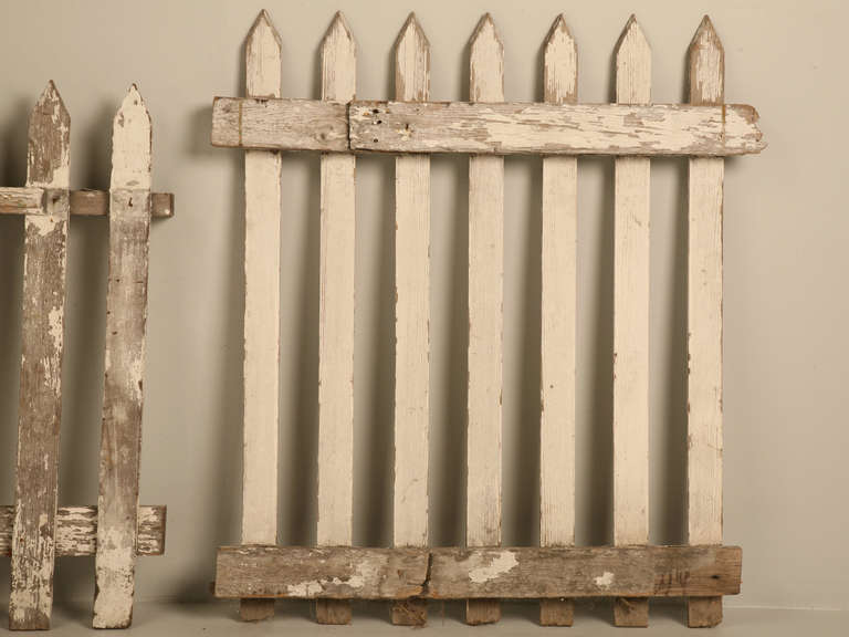 Three Pieces of Old English Fence, circa 1930 For Sale 2