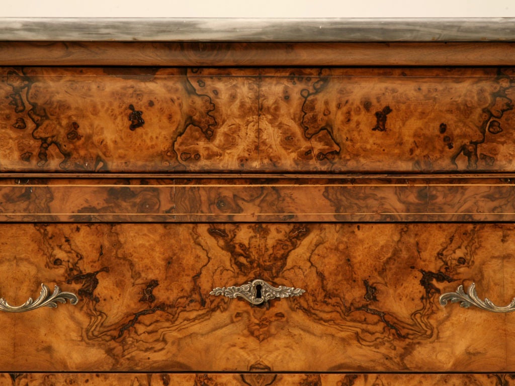19th Century Antique French Louis Philippe Bookmatched & Oystered Burled Walnut Commode