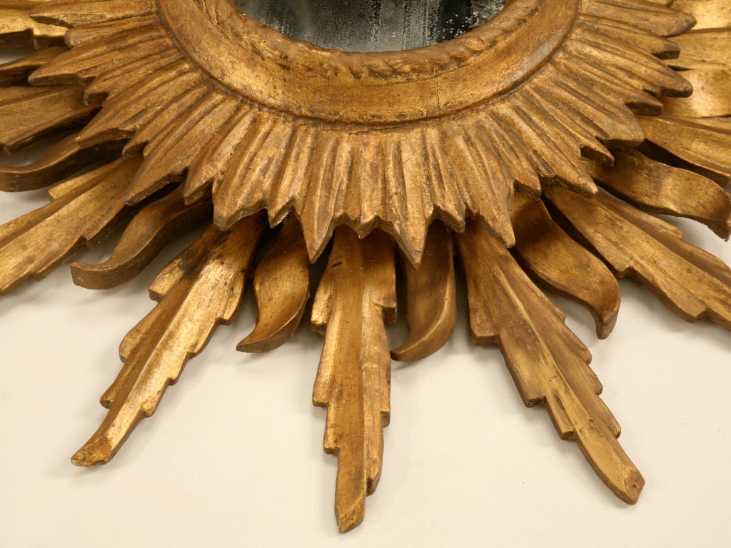 Unique Vintage Italian Carved & Gilded Sunburst Mirror 5