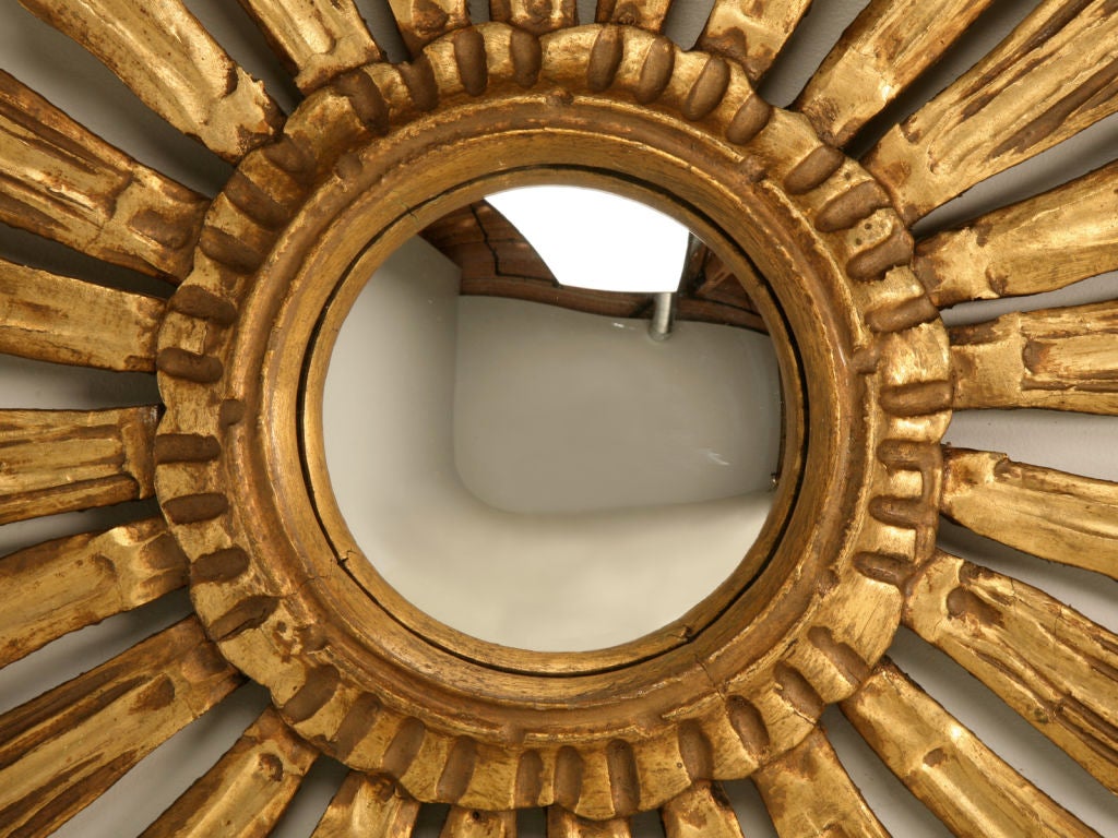 Vintage Italian Carved & Gilded Sunburst Convex Mirror 4