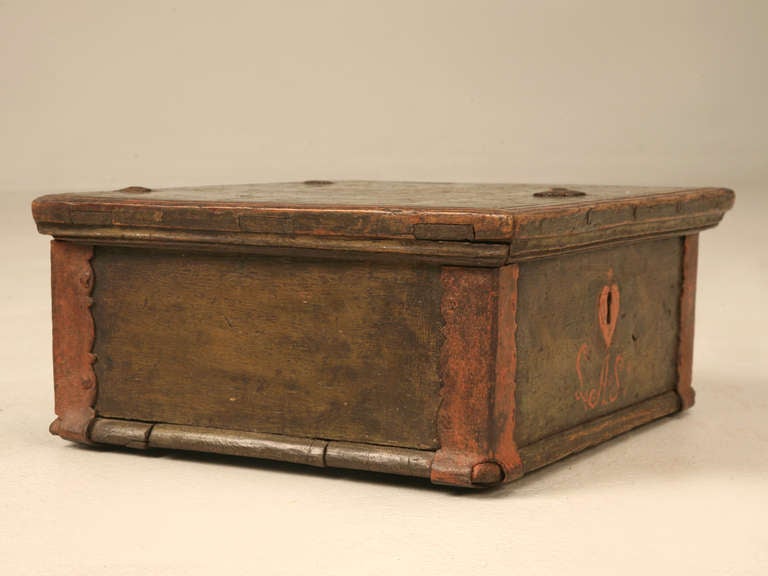 Outstanding 18th C. Danish Oak Letter/Bible Box Retaining Original Paint 5