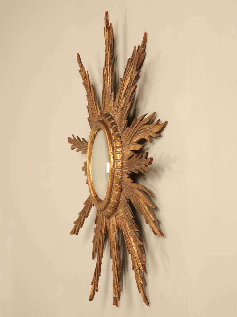 Renaissance Incredible Vintage Italian Gilt Sunburst Convex Mirror w/Ornately Carved Rays