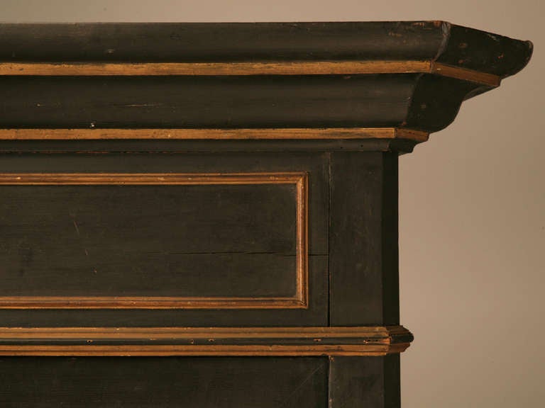 Circa 1880-1900 an absolutely stone original, untouched antique French Napoleon III bookcase, or display cabinet. In our own very biased opinion, this is one of our greatest finds. Not only is the style clean and crisp, but no one has ever restored,