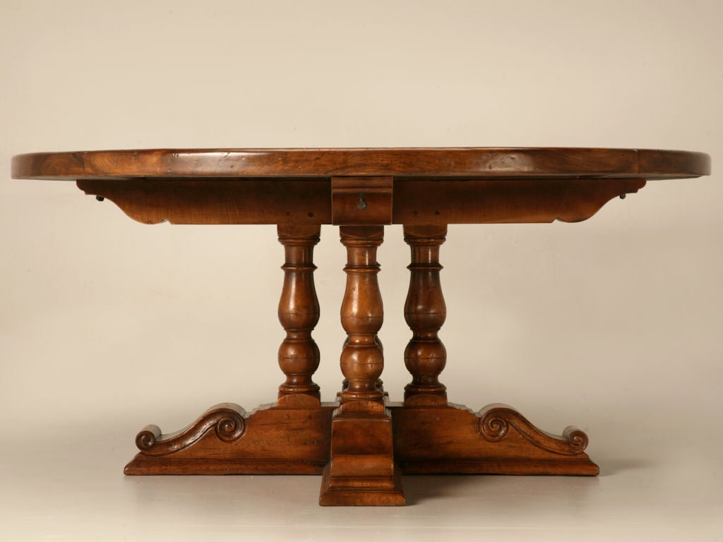 French Style Hand-Made Walnut Dining Table Available in Any Size By Old Plank In New Condition For Sale In Chicago, IL