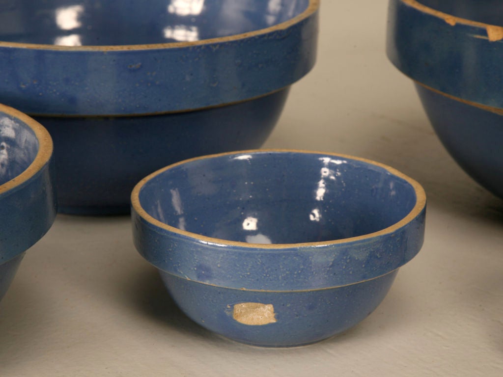 Set of Six Vintage American Pottery Dutch Blue Nesting Bowls at 1stDibs