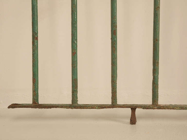 English Decorative Fence Section, circa 1920 For Sale 3