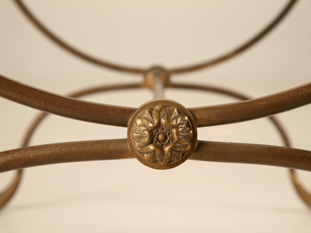 French 1940s Églomisé Cocktail or Coffee Table with Fish Feet 2