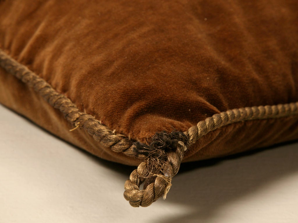 Antique English Folk-Art Beaded Pillow w/Real Bronze Bullion Cord Trim For Sale 3
