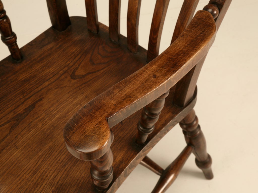 Primitive Magnificent Pair of Antique Comb-Back Windsor Arm Chairs