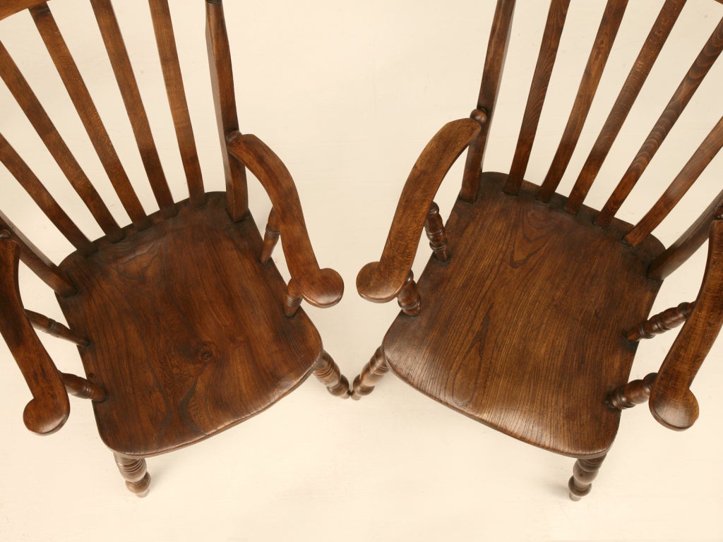 American Magnificent Pair of Antique Comb-Back Windsor Arm Chairs