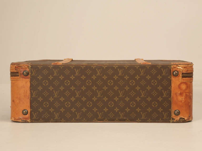 Authentic Vintage French Louis Vuitton Suitcase/End or Coffee Table 2