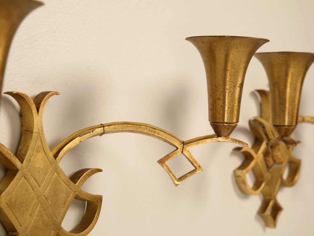 Pair of Vintage French Raymond Subes Art Deco 2-Light Sconces In Good Condition In Chicago, IL