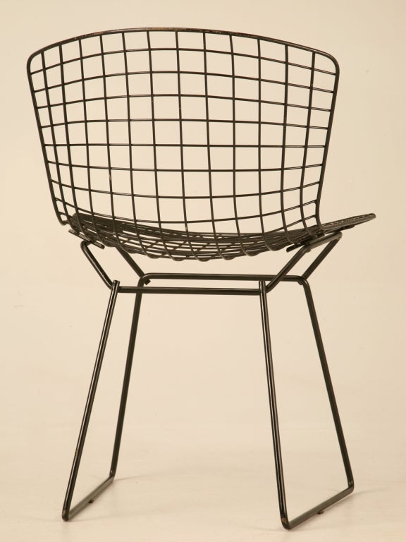 Original Vintage Bertoia Side Chair in Black In Good Condition In Chicago, IL