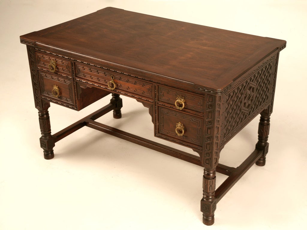 desk and chair set