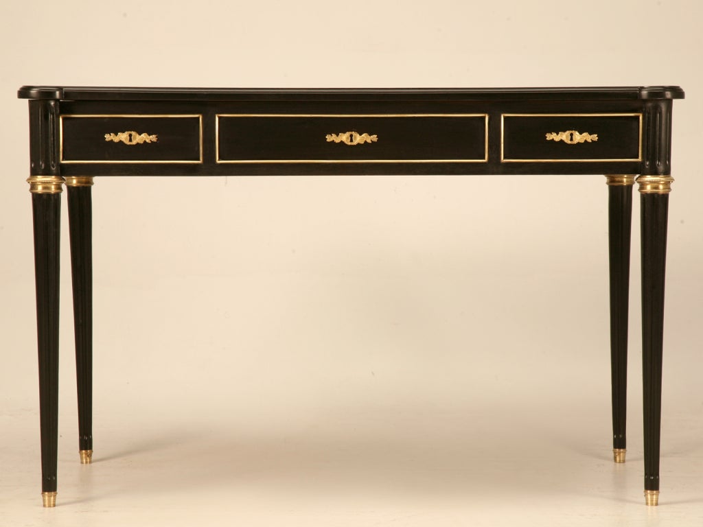 Elegant French LXVI Ebonized Mahogany 3 Drawer Bureau Plat/Desk 6