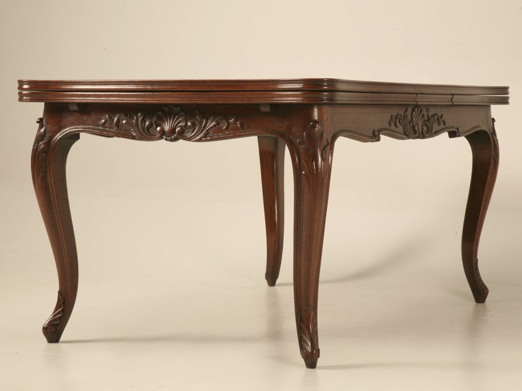 Antique Italian Louis XV Oak & Walnut Draw-Leaf Table 3