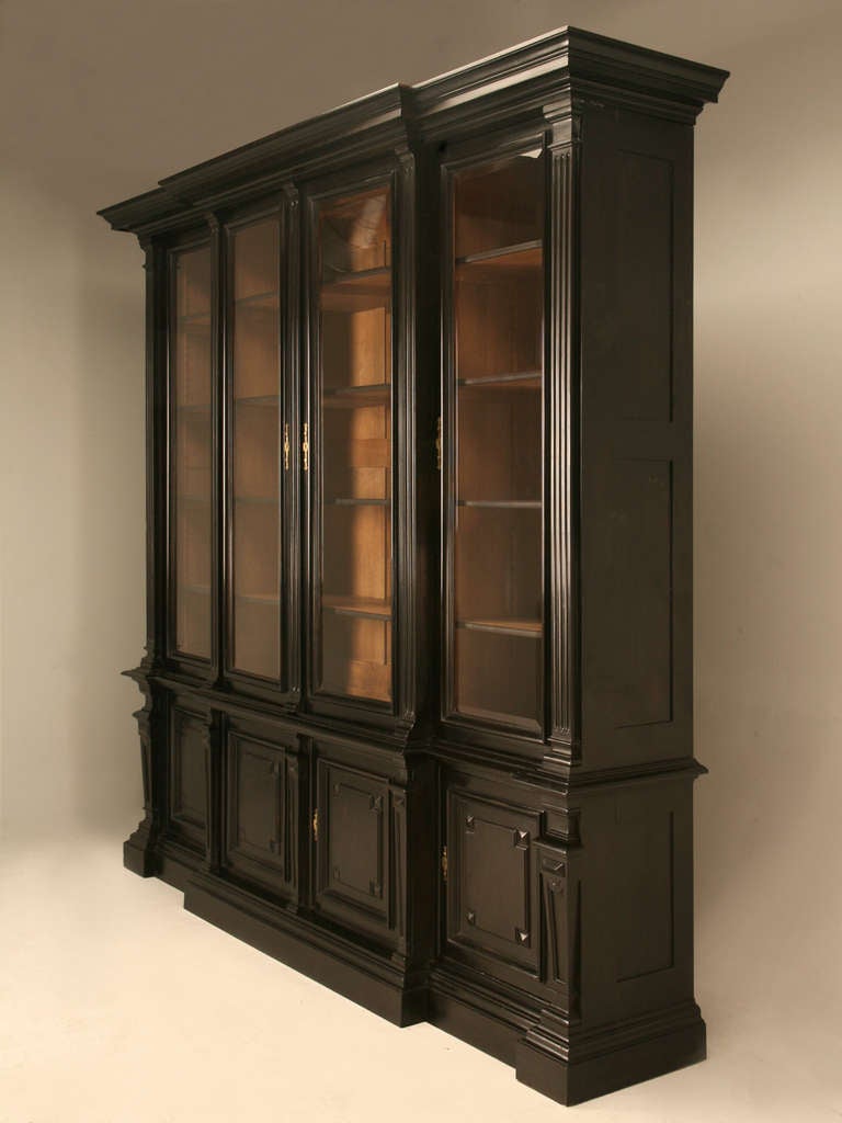 The dramatic stature of this bookcase demands attention from all who enter the room. Yet, its timeless design blends with any décor, whether it’s traditional or modern. Originally constructed during the reign of Napoleon III, this piece was crafted