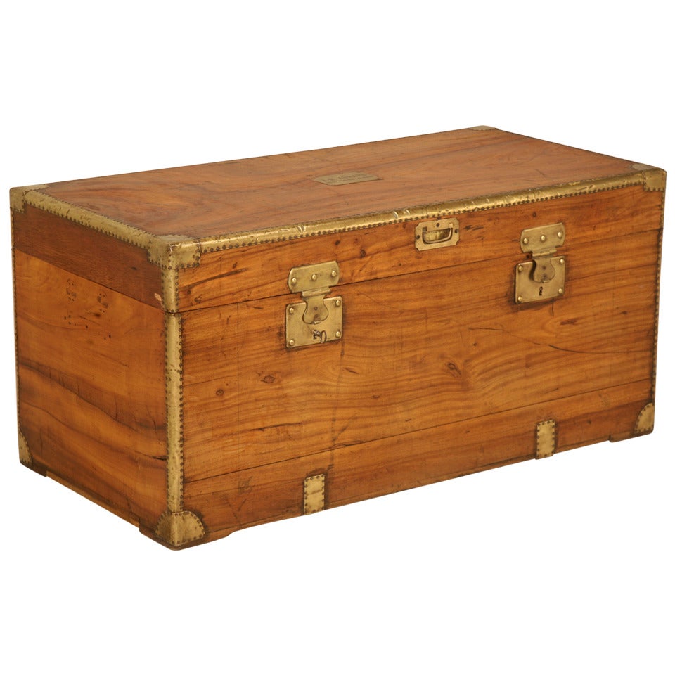 Campaign Style Trunk