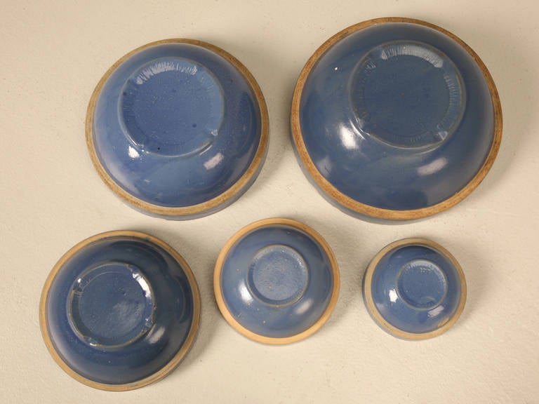 Set of Five Matched Vintage American Pottery Bowls 4