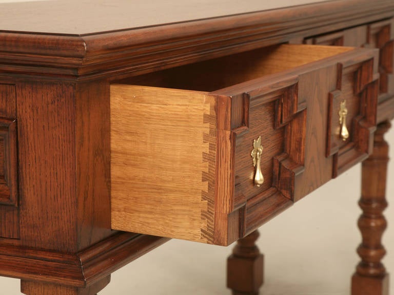 console table traditional