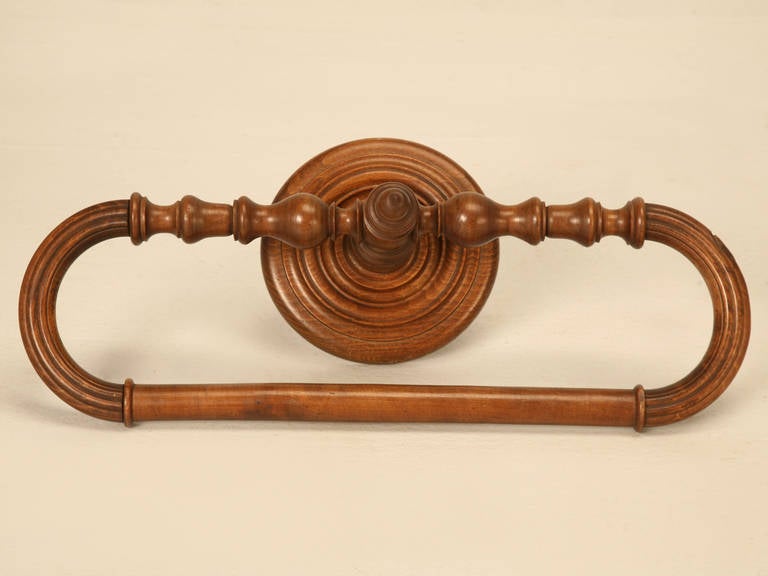 French Wooden Towel Bar, circa 1940 In Good Condition In Chicago, IL