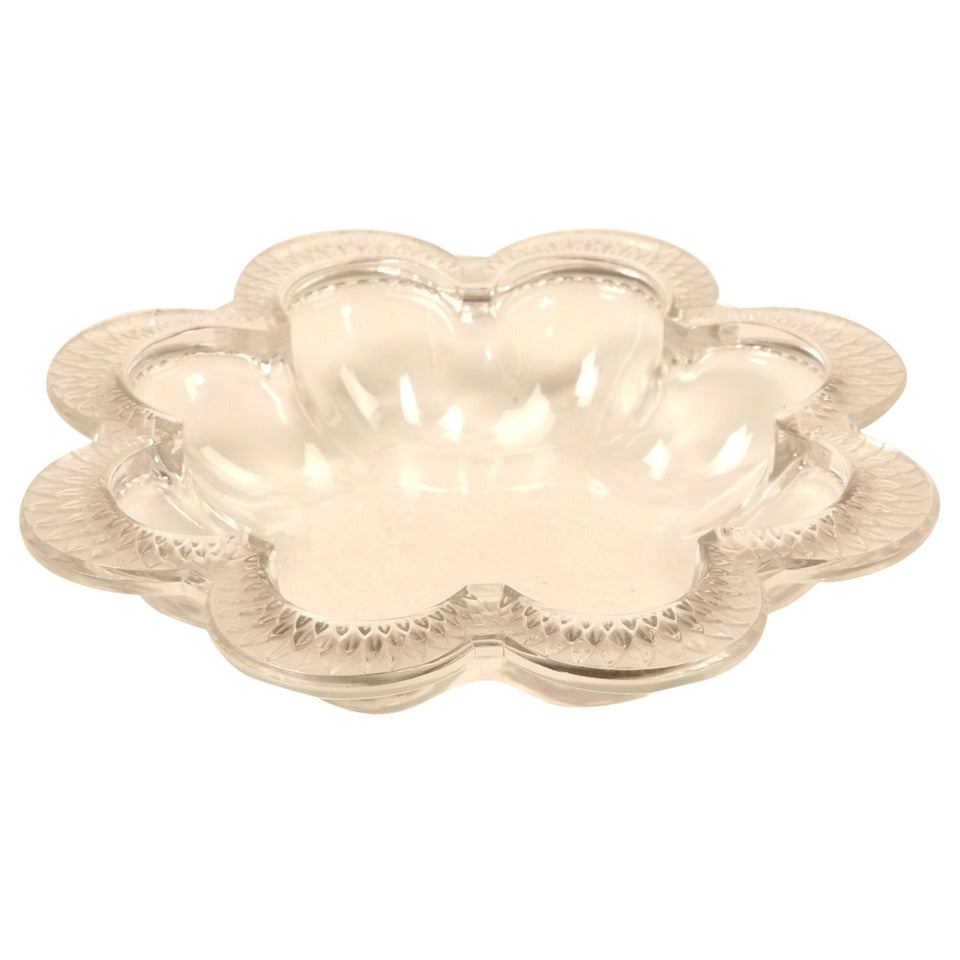 Vintage French Lalique Crystal Scalloped Bowl-Signed For Sale
