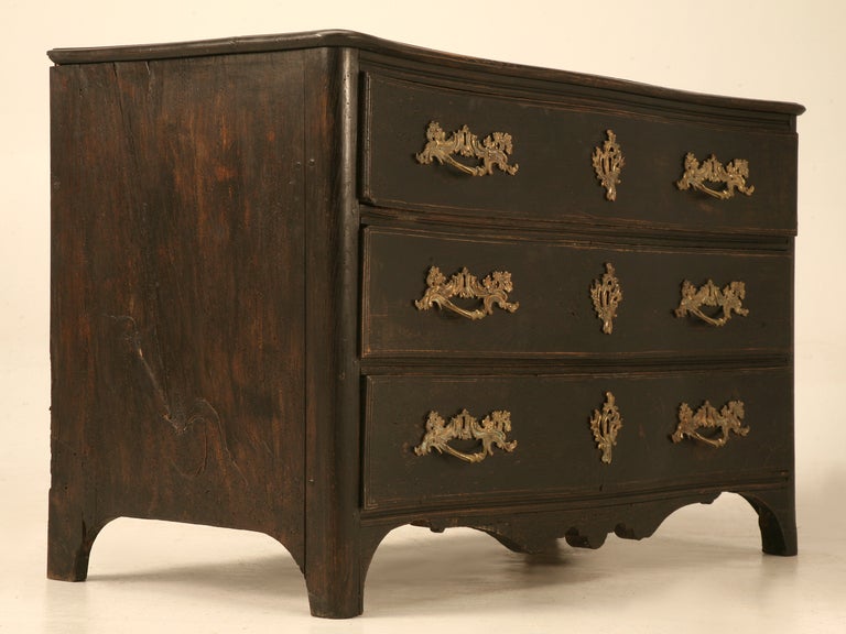 c1750 Stellar Original Antique Continental Serpentine Front Commode