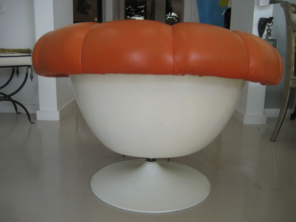Orange Mid Century Modern Vinyl and Fiberglass Lounge Chair 5