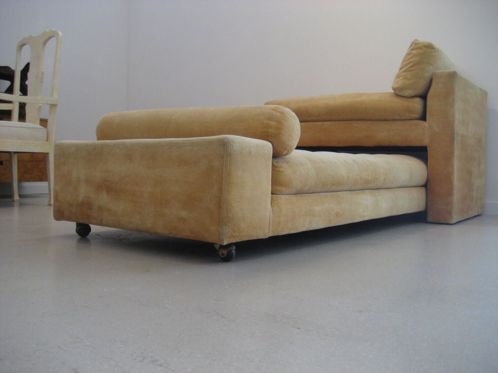 Unusual vintage Vladimir Kagan modular grouping distributed by Preview in the 1970s. The sectional is a series of fully upholstered units with lucite base detail. For full dimensions-please email or call-- The cantilever portion measures 47 l x 31 w