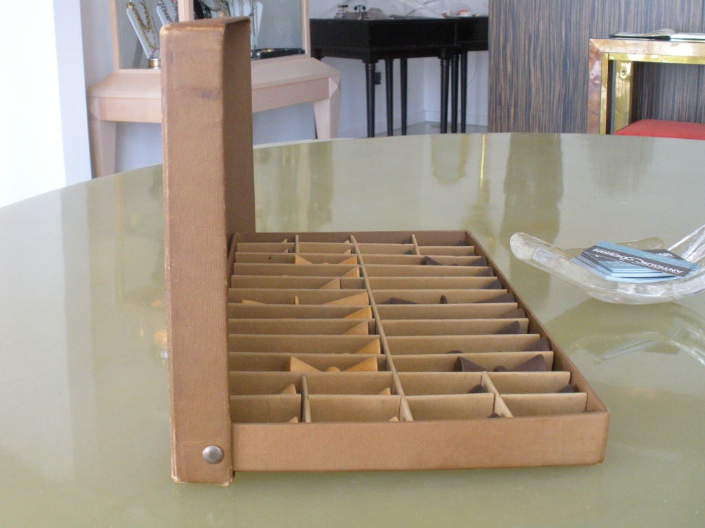 Arthur Elliot for ANRI Mod Mid Century Chess Set 3
