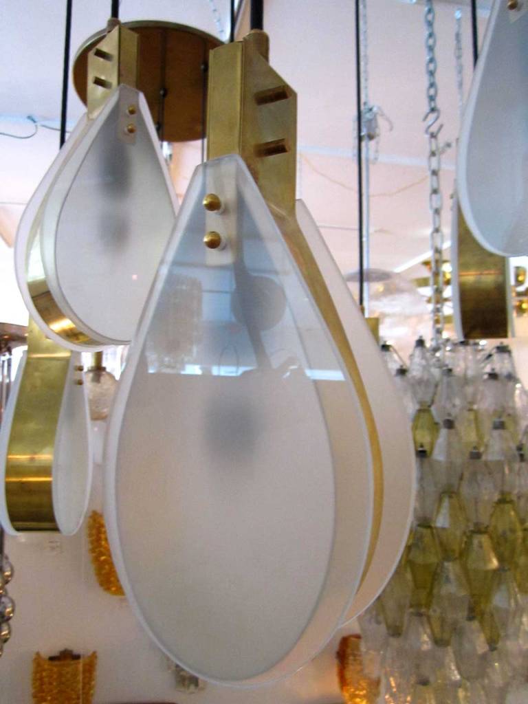 Brass and Frosted Glass Italian Teardrop Chandelier 4