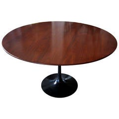 Vintage Saarinen Tulip Table with Black Base