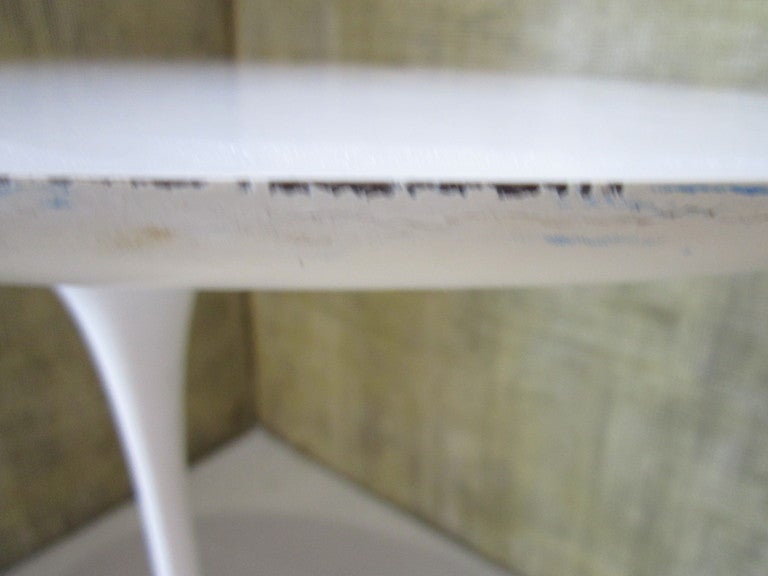 Vintage Oval Saarinen Side Table 3