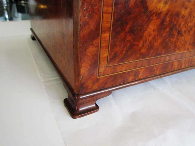 Alfred Dunhill Burl Wood Humidor In Excellent Condition In West Palm Beach, FL