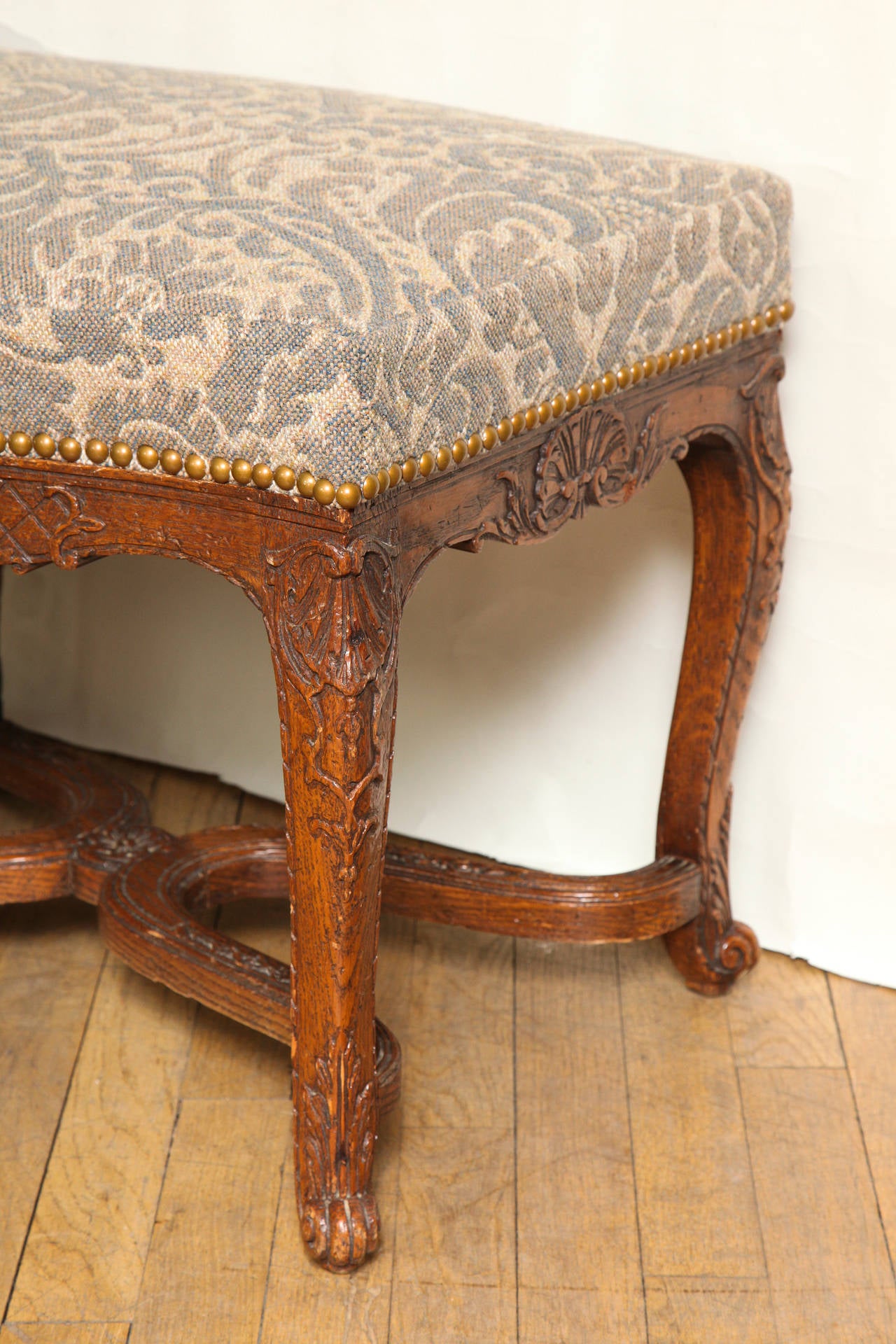 A French Regence Style Bench In Excellent Condition In New York, NY