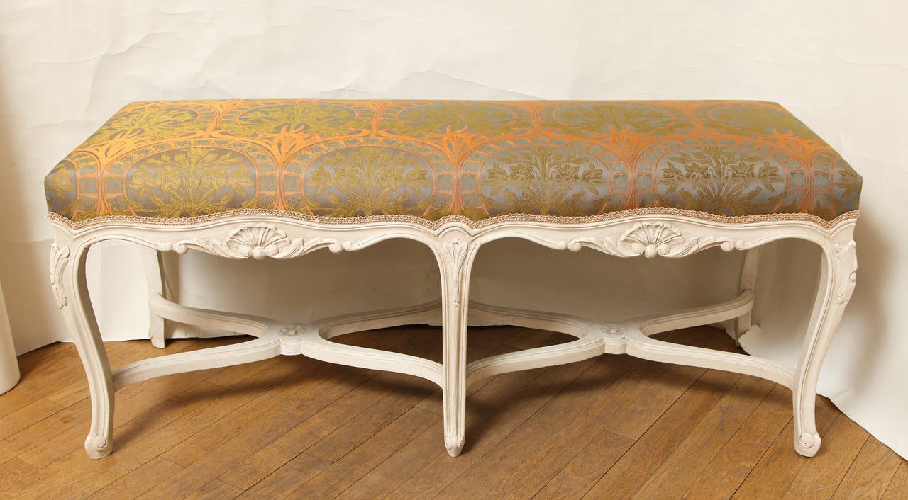 French Louis XV Style White Painted Bench 4