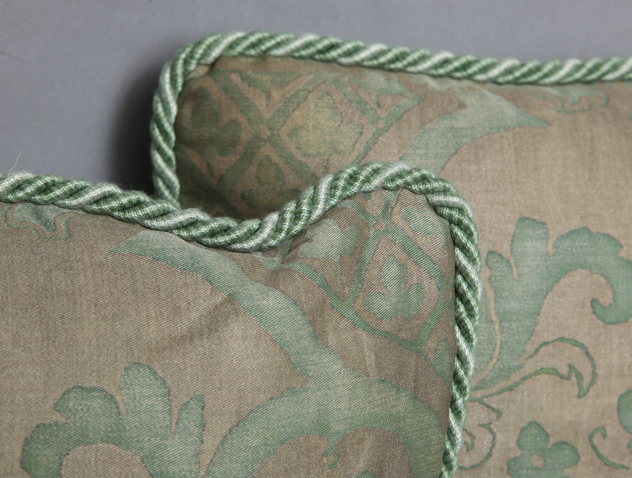 Pair of Fortuny Fabric Cushions 3