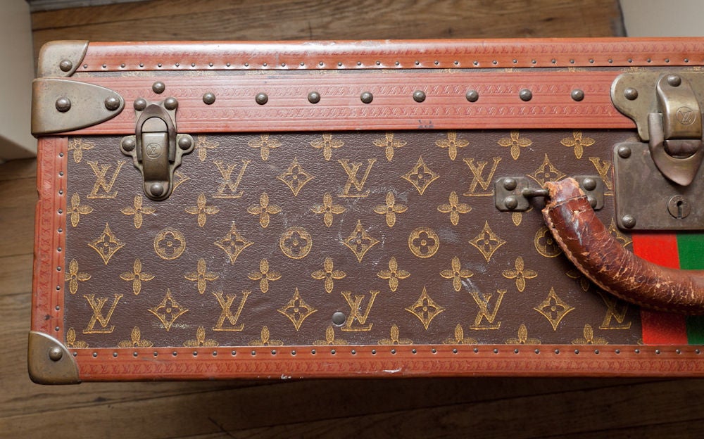 A Set of 3 1920's Monogrammed Louis Vuitton Suitcases 2