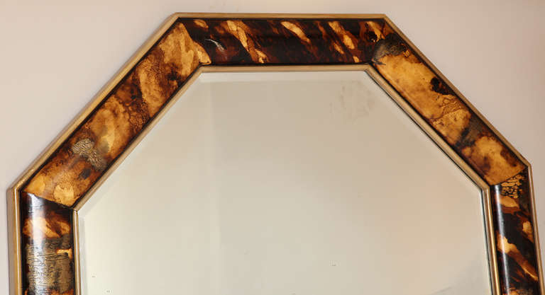 American Octagonal Mirror In Excellent Condition In New York, NY