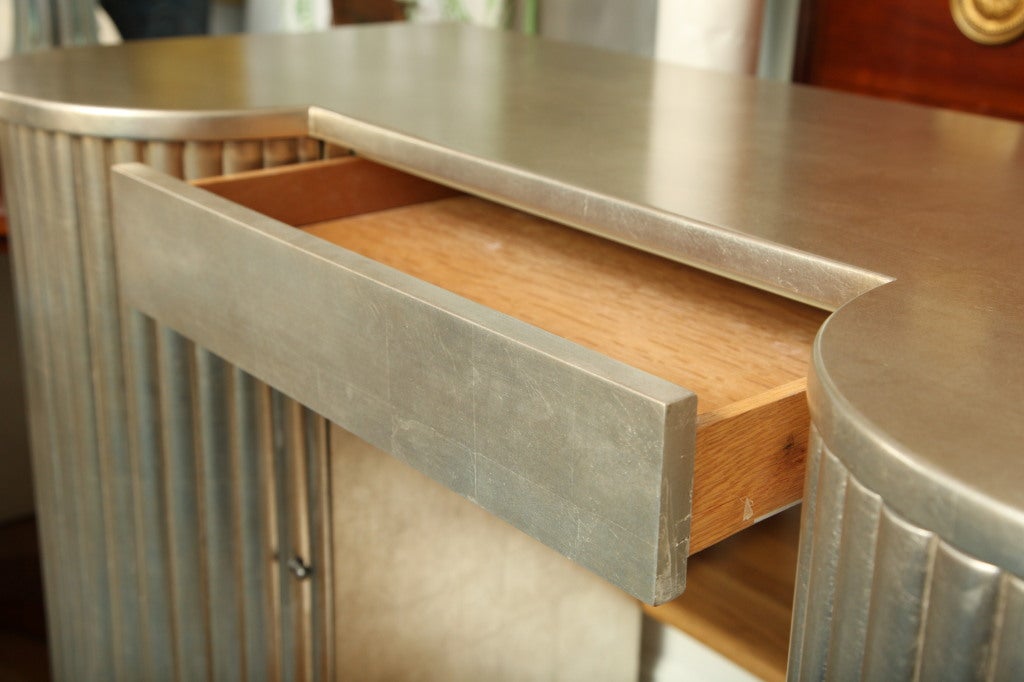 An American Art Deco Dressing Table 3