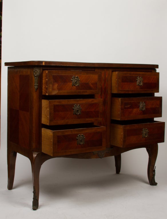 A Pair of French Louis XV/XVI Transitional Style Commodes